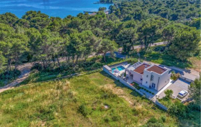 Stunning Home In Pula With Outdoor Swimming Pool